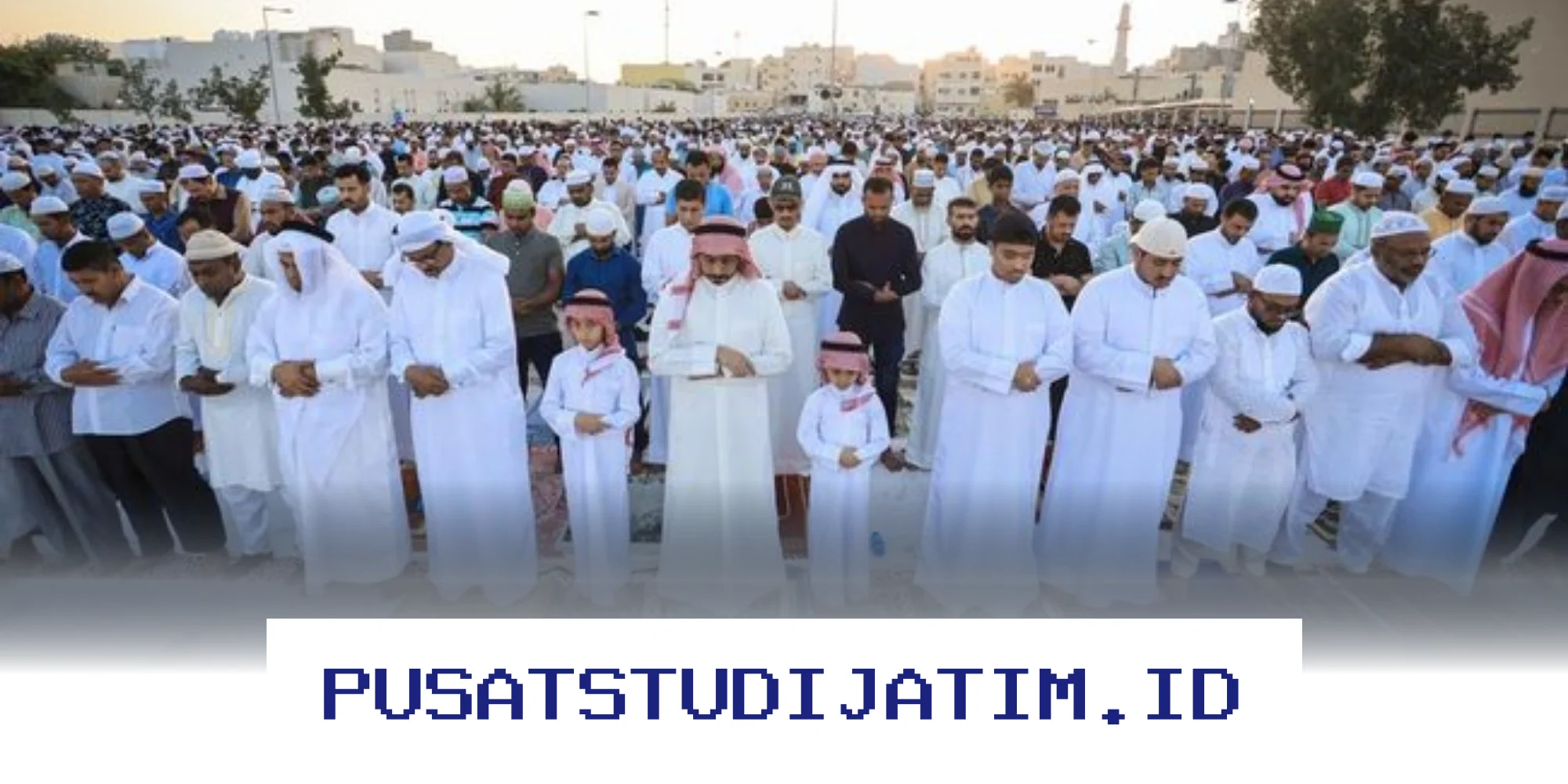 Doa Takbir 7x Saat Sholat Idul Fitri, Begini Niat dan Tata Caranya yang Benar!