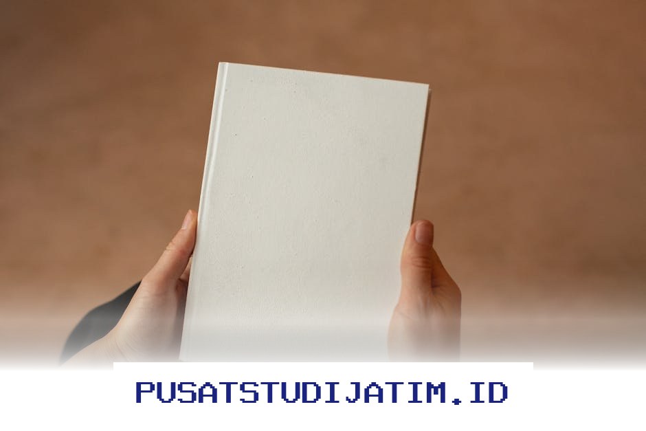 Kisah Mengharukan di Ujung Senja: Lentera Harapan yang Menyala dalam Perjuangan dan Keikhlasan!