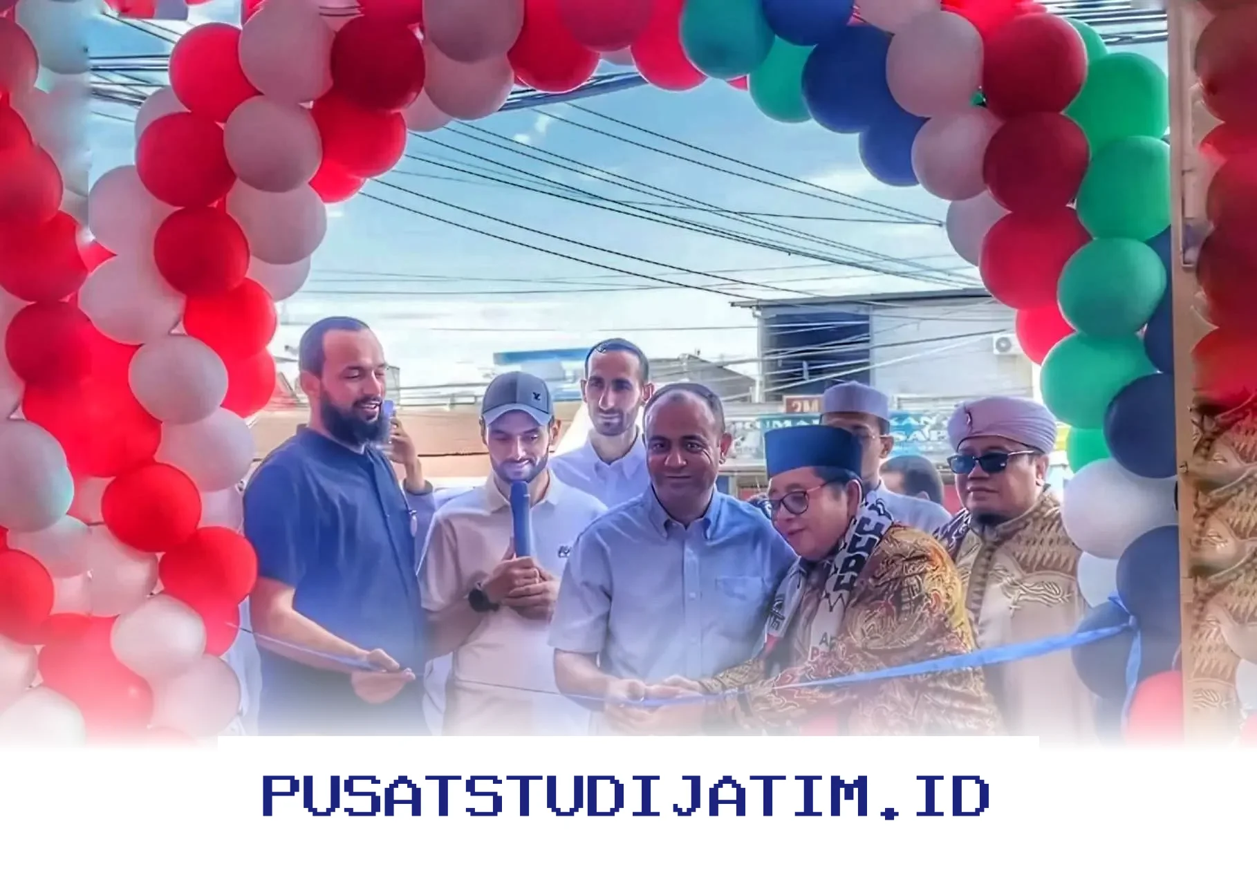 Shaban Motor Cileungsi: Bengkel Kecil dengan Mimpi Besar Bantu Palestina!